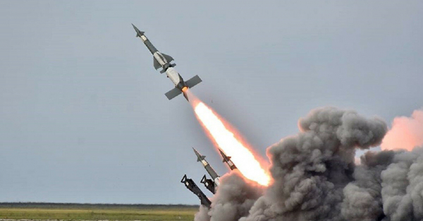 ОВА: РФ атаковала Кременчугский НПЗ и ТЭЦ восемью ракетами