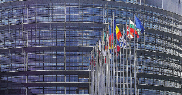 Euractiv: ЄС погодив транш на 5 млрд євро для України, але Угорщина проти